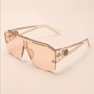 Oversized Rimless sunglasses